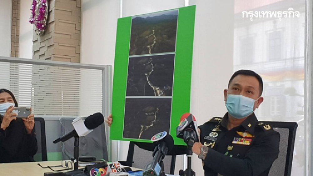 'กอ.รมน.'เปิดเหตุผล ‘โซลาร์เซลล์’ แพงกว่า ‘พิมรี่พาย’ ไม่รู้ บ.ประมูล นามสกุลเดียว ‘หมอชลน่าน'