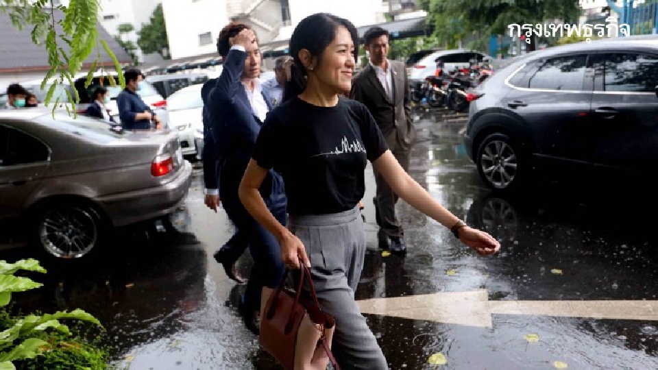 ศาลรับคดี 'ช่อ พรรณิการ์' ฟ้อง 'บุญเกื้อ' หมิ่นกล่าวหาอมเงินบริจาค