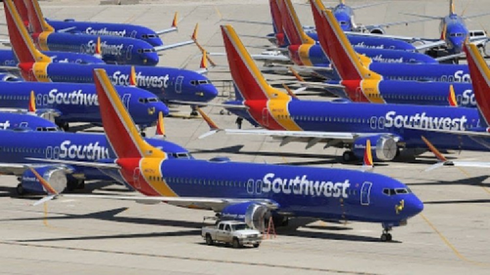 'เซาท์เวสต์ แอร์ไลน์' เสนอพนักงานหยุดโดยสมัครใจ ลดต้นทุนโควิด