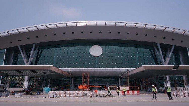 'ศักดิ์สยาม' เร่ง ร.ฟ.ท.ลุยประมูลพื้นที่เชิงพาณิชย์สถานีกลางบางซื่อ 