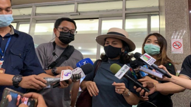 แม่เผยแพทย์วินิจฉัย“แอมมี่”ป่วยไม่รุนแรง-จ่อนำตัวฝากขัง 