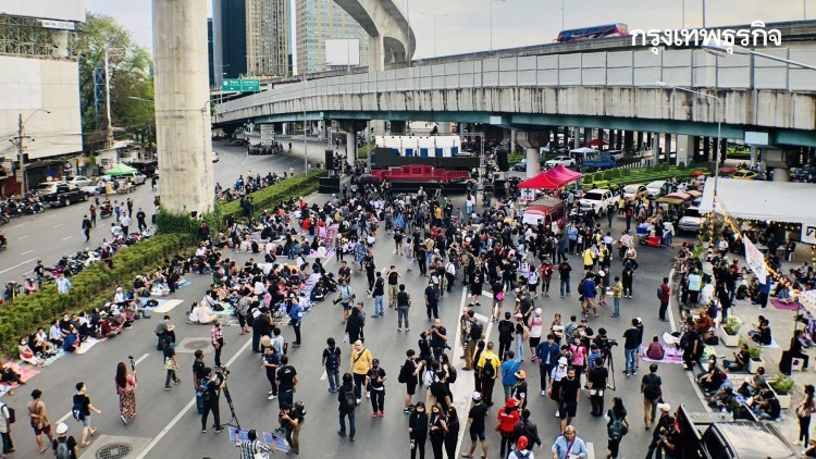 'ชุมนุม 6 มี.ค.' เช็คม็อบ 5 กลุ่ม ดาวกระจาย ตร.คุมเข้มวางกำลังรับมือ 4,800 นาย