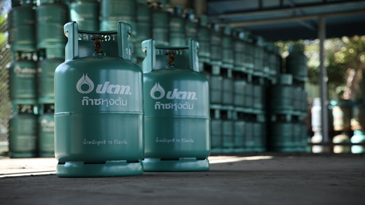 กบง. ตรึงต่อราคา LPG ครัวเรือน อีก 3 เดือน ถึง 30 มิ.ย.64