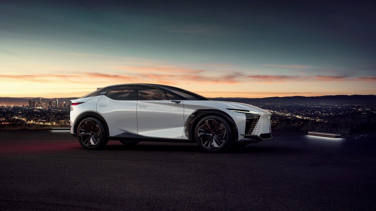 Lexus ลุย ‘อีวี’ ปี 68 เปิดตัว ‘LF-Z’