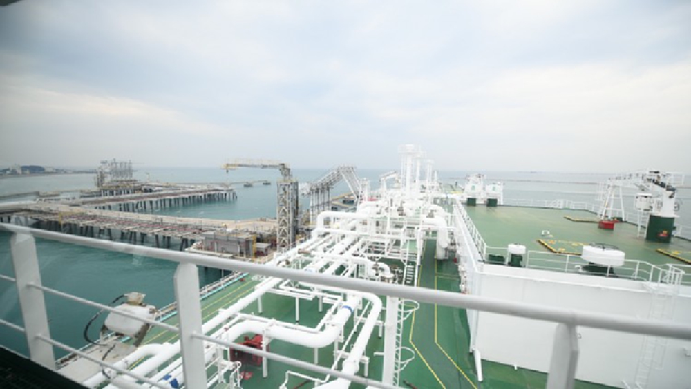 กฟผ-ปตท.เตรียมร่วมทุนคลังก๊าซลอยน้ำที่สุราษฎร์