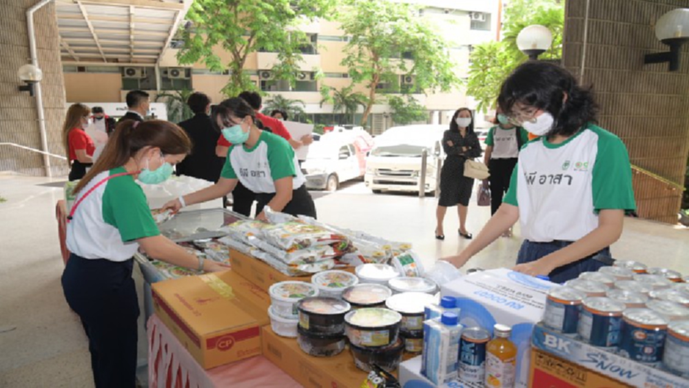 CP หนุน รพ.สนาม-รพ.รามาฯ ช่วยอาหาร-ระบบสื่อสารสู้โควิด
