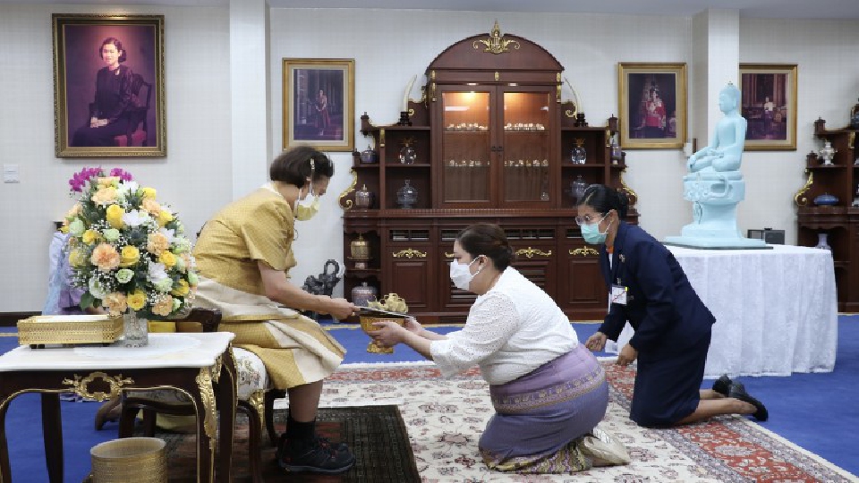‘กรมสมเด็จพระเทพฯ’ พระราชทานพระราชวโรกาสให้ ‘พระองค์เจ้า สิริภาจุฑาภรณ์’ น้อมเกล้าฯ ถวายพระพุทธปฏิมาสิริภานิรมิต องค์จำลอง 