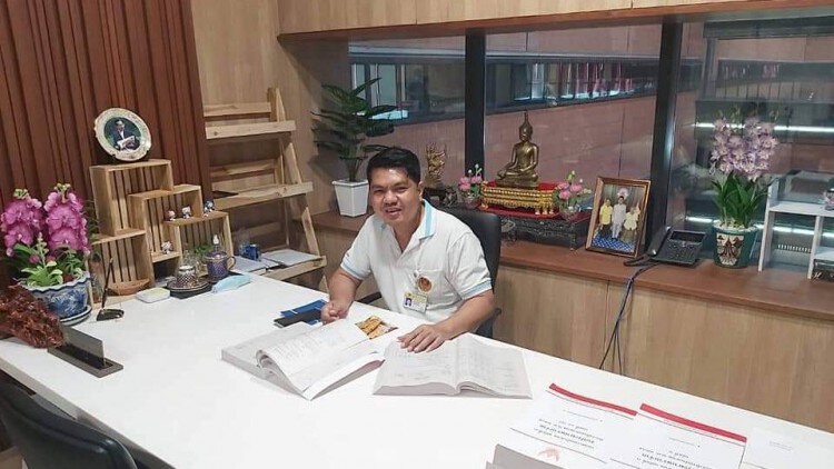 10 พรรคเล็ก นัดถกทบทวนท่าทีพรรคร่วมรัฐบาล ก่อนศึกอภิปรายงบประมาณ