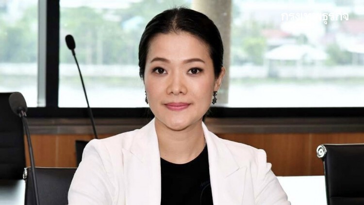 ธีรรัตน์จ่ออภิปรายรบ. บริหารการศึกษาผิดพลาด คุณภาพตกต่ำ ตามหลังกัมพูชา