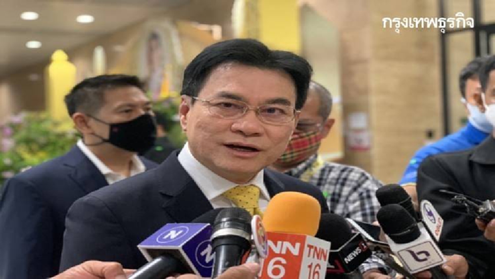 'จุรินทร์' ปัดมีสัญญาณ 'ยุบสภา-ปรับครม.' หลังผ่านงบ65