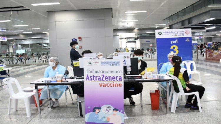 2,000/วันศูนย์บางซื่อฉีดวัคซีน2กลุ่มหมอพร้อมกทม.ถูกเลื่อนคิวมิ.ย. 