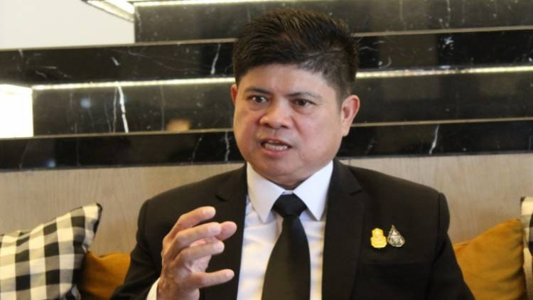 'แรมโบ้' อัด 'วิโรจน์' เด็กเลี้ยงแกะ เลือกตั้งครั้งหน้าอาจสอบตก