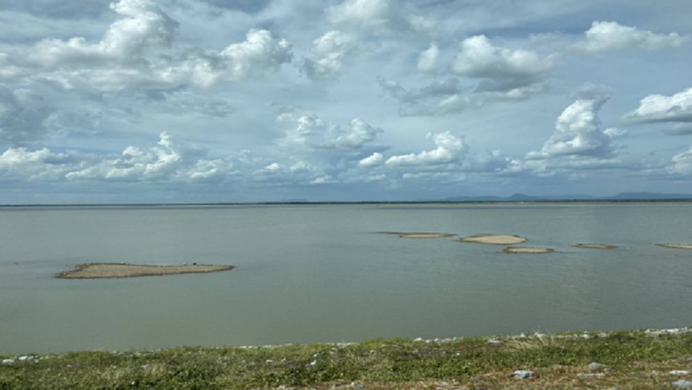 ชลประทาน วอนเกษตรกรลุ่มน้ำเจ้าพระยาชะลอการทำนาปี หลังฝนทิ้งช่วงและน้ำในเขื่อนมีน้อย 