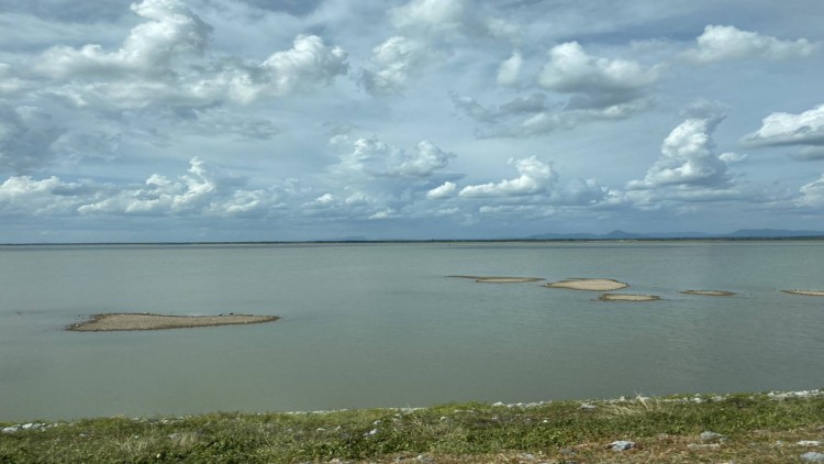 ชลประทาน วอนเกษตรกรลุ่มน้ำเจ้าพระยาชะลอการทำนาปี หลังฝนทิ้งช่วงและน้ำในเขื่อนมีน้อย