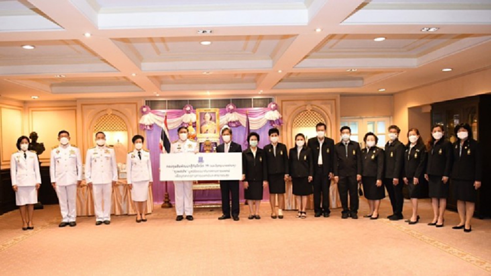 ‘กรมสมเด็จพระเทพฯ’ พระราชทานถุงพลังใจสู้ภัยโควิด-19 แก่บุคลากรทางการแพทย์