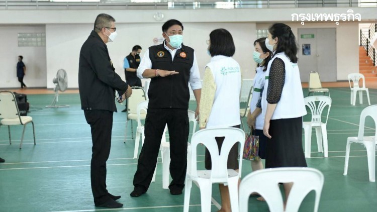 'อัศวิน' ตรวจ 'ศูนย์พักคอย' เขตบางแค แยกผู้ป่วยโควิด-19 ออกจากชุมชน ก่อนส่งโรงพยาบาล