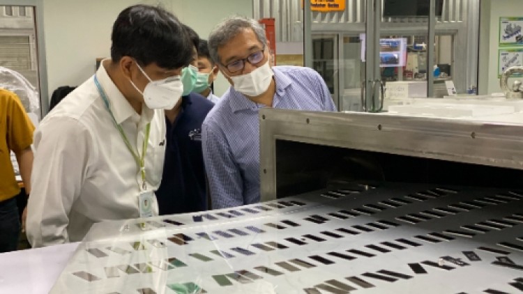 เร่งสร้าง “เครื่องเคลือบกระจกโทรทรรศน์” หนุนโครงการไขปริศนาจักรวาล