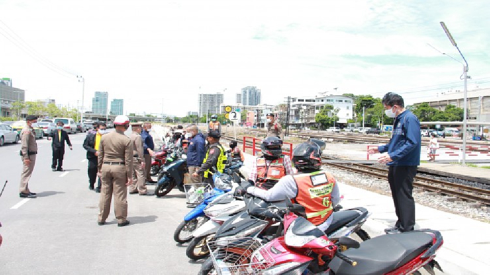 'กรมขนส่ง' ตรวจเข้มวินรับจ้างสถานีกลางบางซื่อ ฉวยโอกาสเอาผิดโทษหนัก