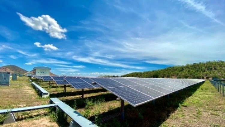 'ลองกิ' จับมือพัธมิตรดัน 'เทคโนโลยีโซลาร์เซลล์' หวังครองตลาดโลก!