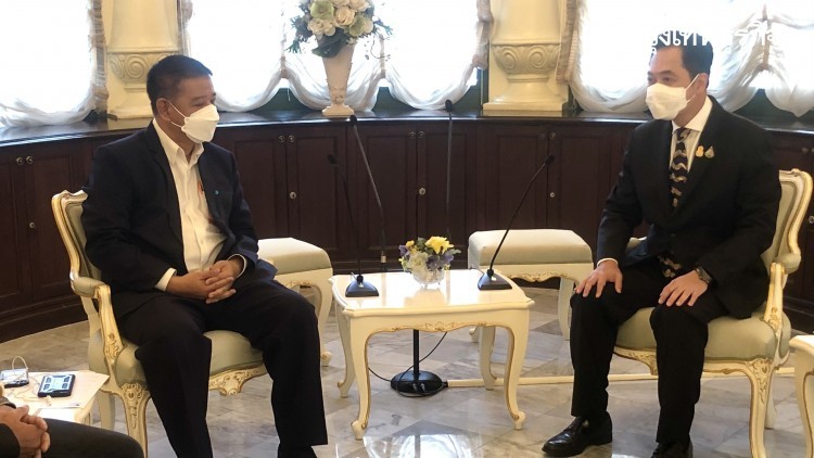 'องค์กรสื่อฯ' จี้ 'นายกฯ' เลิกข้อกำหนดคุกคามเสรีภาพปชช.-สื่อ พร้อมกดดันถึงที่สุด