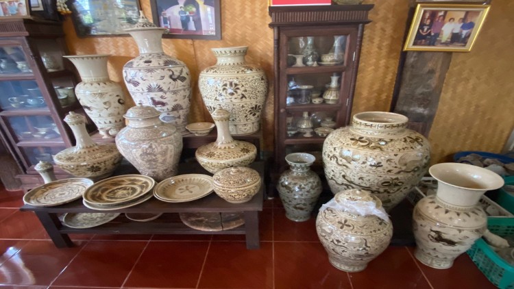 'พาณิชย์' ขึ้นทะเบียน 'ทุเรียนปากช่องเขาใหญ่-เครื่องเคลือบเวียงกาหลง' เป็นสินค้าGI