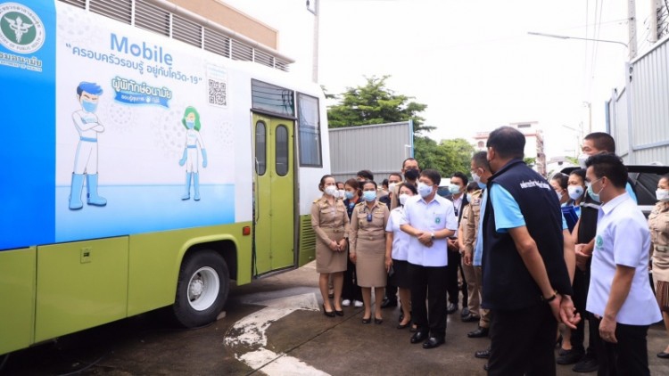 จัดตั้ง 'ศูนย์ดูแลผู้ป่วย COVID–19' ในชุมชนรังสิต-ประชาธิปัตย์รองรับ100เตียง