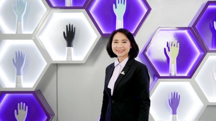 STGT พร้อมดันยอดขายถุงมือยางแตะ 8 หมื่นล้านชิ้นปี67