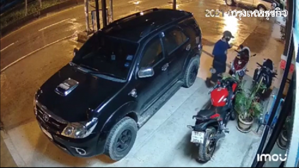 แก๊งขโมยรถจยย.เหิมหนัก ฝ่าเคอร์ฟิวตระเวนลักยกซอย คืนเดียวก่อเหตุ 6 คันรวด