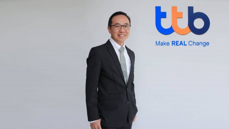 ทีเอ็มบีธนชาต จับมือ เอสโซ่ เปิดตัว บัตรเครดิตเติมน้ำมันตอบโจทย์เอสเอ็มอี