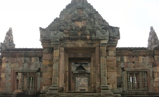 เที่ยวบุรีรัมย์เมืองปราสาทสองยุค 