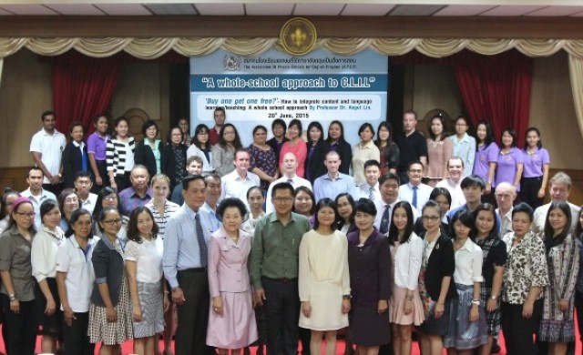 “ A whole-school approach to CLIL”