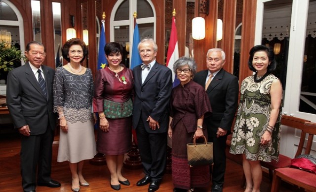 พิธีมอบอิสริยาภรณ์แด่ดร.จินดารัตน์ ชุมสาย ณ อยุธยา