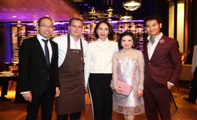 เซ็นทรัล เดอะ แบล็ค มอบความอร่อย ฝีมือเชฟมิชลิน สตาร์ 