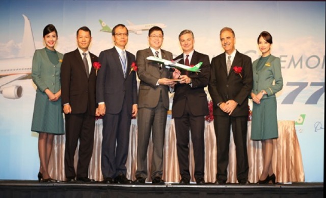 EVA Introduces Boeing 787 Dreamliners