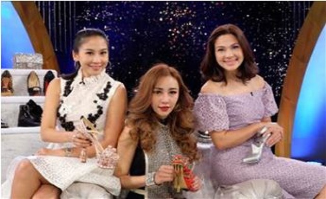 รายกาาร แพรว