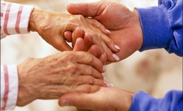 ชวนผู้ป่วยและญาติจับมือหมอ วางแผนดูแลระยะท้ายของชีวิต  