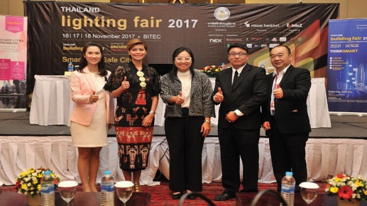 กฟภ.โปรโมทงาน “ไทยแลนด์ ไลท์ติ้ง แฟร์ 2017” ในอินโดนีเซีย