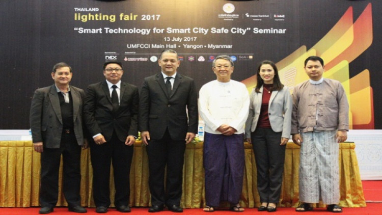 งาน “ไทยแลนด์ ไลท์ติ้ง แฟร์ 2017”