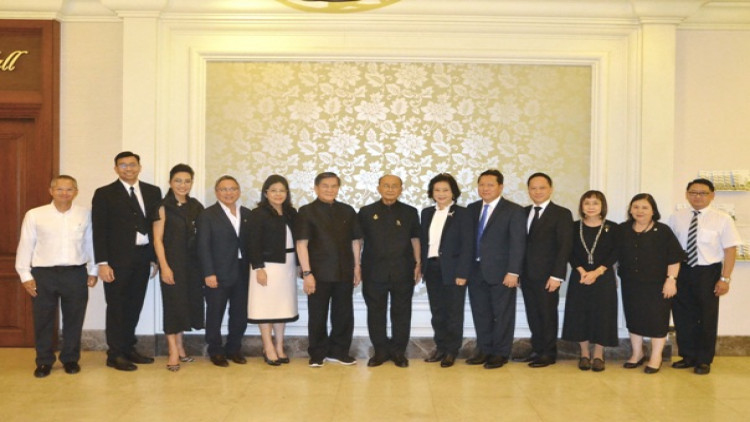 นายกสมาคมนิสิตเก่าศศินทร์พบทีมผู้บริหาร ศศินทร์