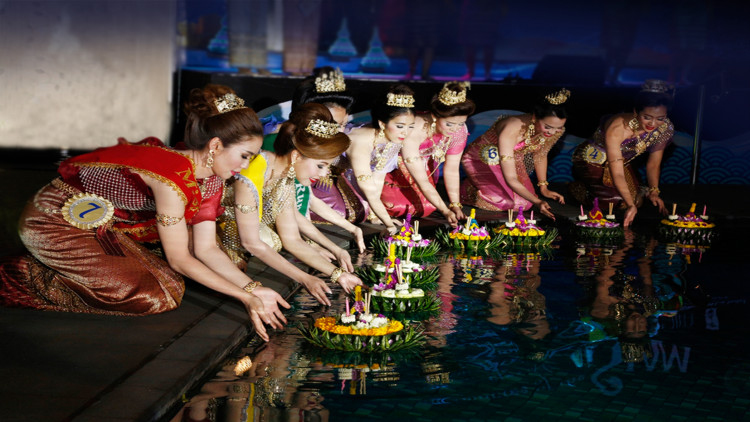 เฉลิมฉลองเทศกาลลอยกระทง  ณ โรงแรมแชงกรี-ลา กรุงเทพฯ   