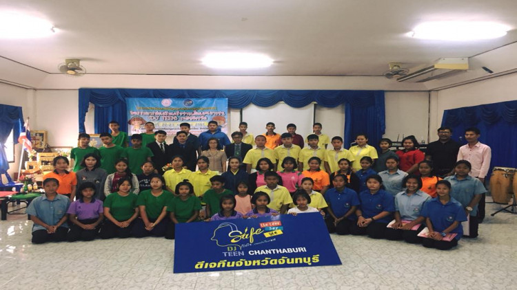 นิเทศศาสตร์ ม.รำไพฯ อบรมทำหนังสั้น รณรงค์ท้องก่อนวันอันควร