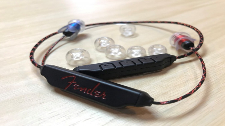โปรโมชั่นปังๆซื้อลำโพงแจกหูฟัง FENDER