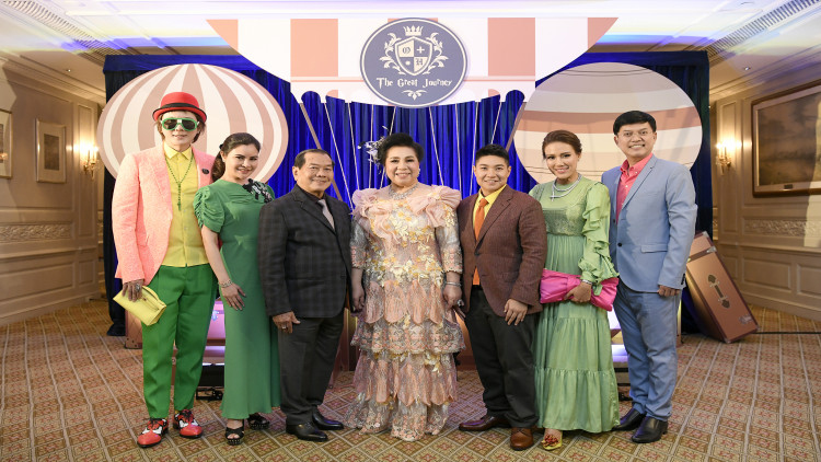 ฉลองความสำเร็จ...อรอนงค์ ภู่เจริญ