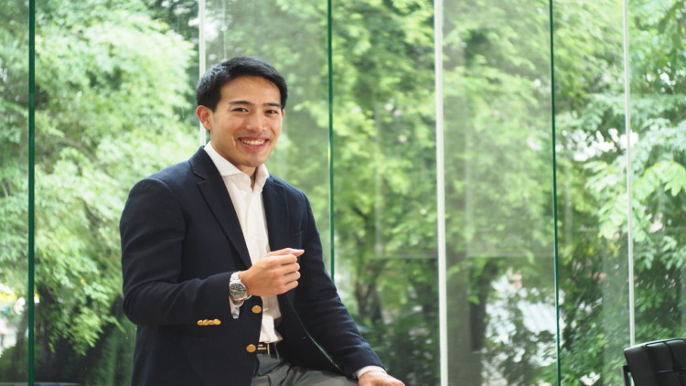 'หลวง พสุ' ลุกขึ้นมาปฏิวัติผุด odini