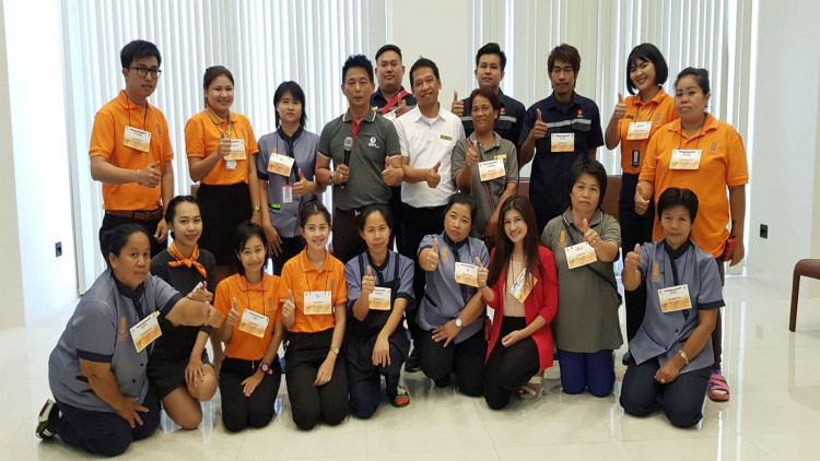 ไออาร์เอ็มอบรมพนักงานบริการแบบมืออาชีพ