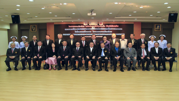 นายกสมาคมแต้จิ๋วแห่งประเทศไทย เยี่ยมชมรพ.หัวเฉียว