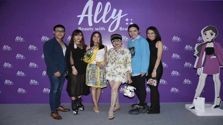 ปราง-กัญญ์ณรัณ ร่วมเปิดตัว ALLY Grand Opening