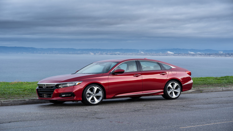 “ฮอนด้า แอคคอร์ด ใหม่ เจเนอเรชั่นที่ 10”