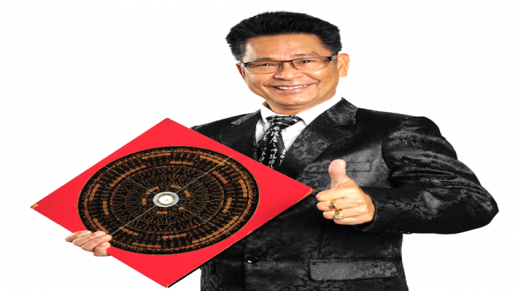 ซินแสชื่อดังผู้เชี่ยวชาญด้านการไหว้ และฮวงจุ้ย เสริมสิริมงคล