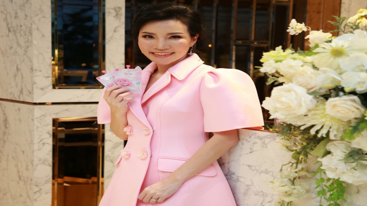  “เจลกุหลาบออร่า” เพื่อผิวสุขภาพดีสู้มลพิษ